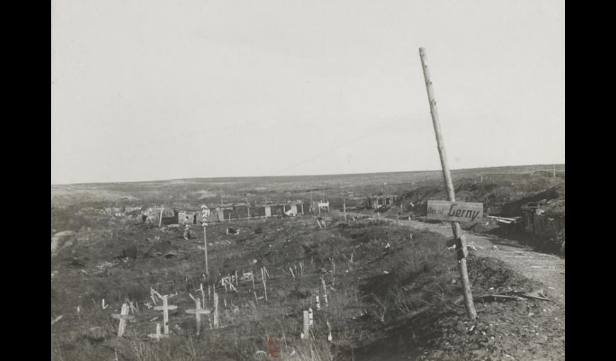 Les ruines du village de Cerny-en-Laonnois (Aisne) en 1919