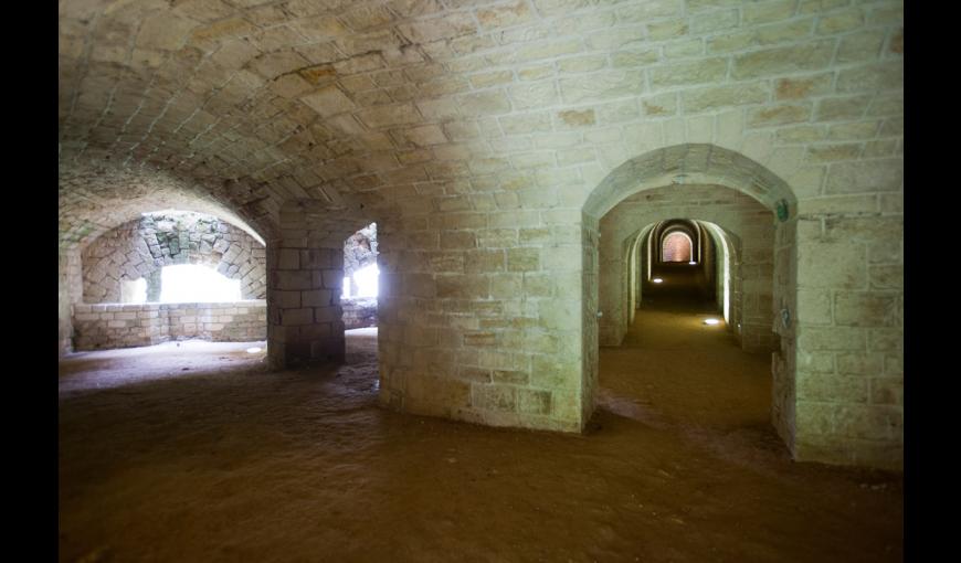 Intérieur du fort de Condé à Chivres-Val (Aisne)