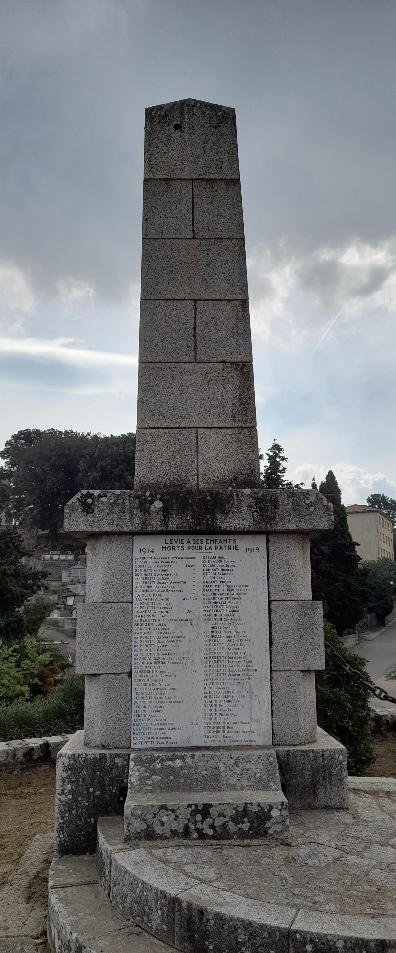 Monument aux Morts Levie (Corse)