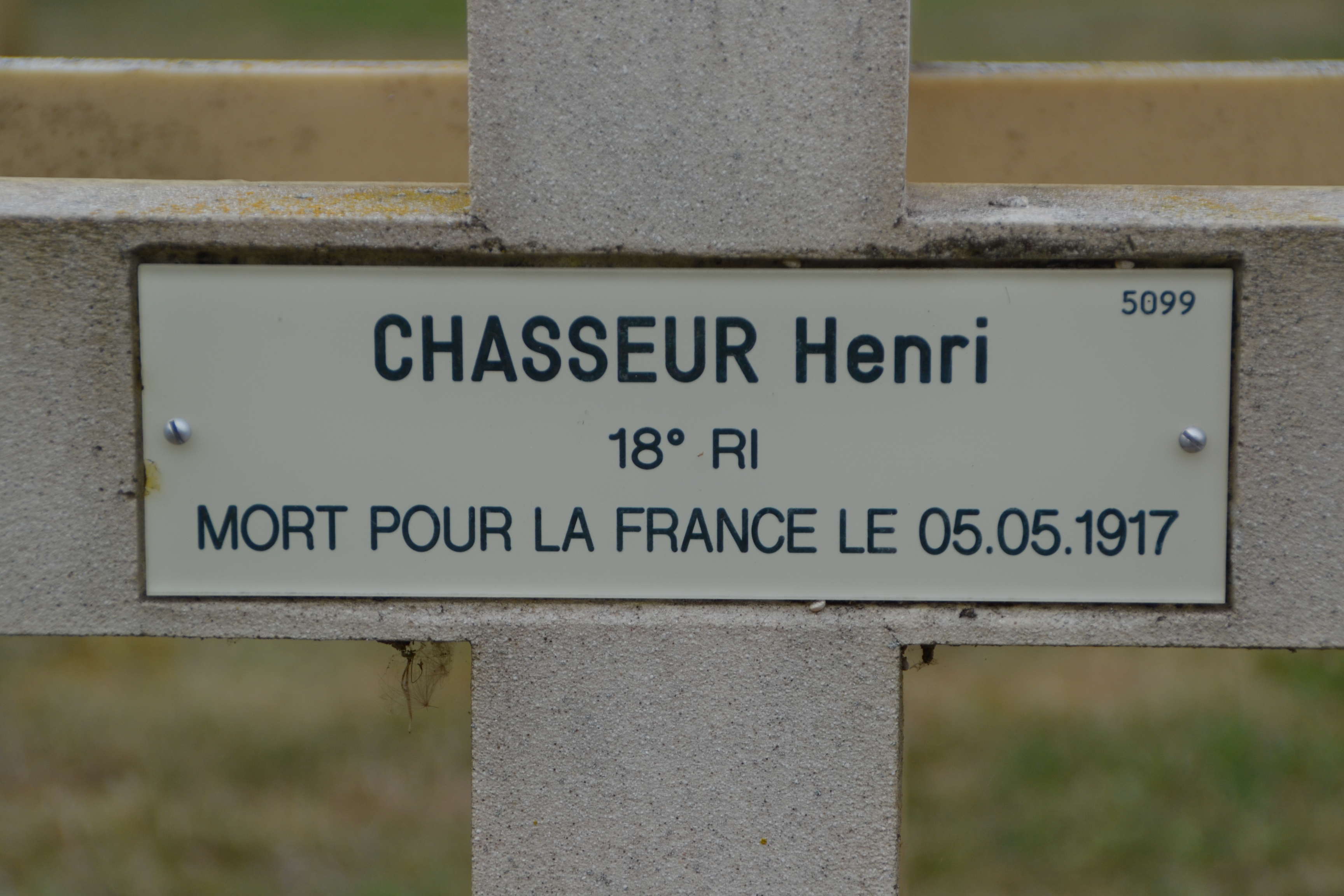 Chasseur Henri sépulture au cimetière de Pontavert 