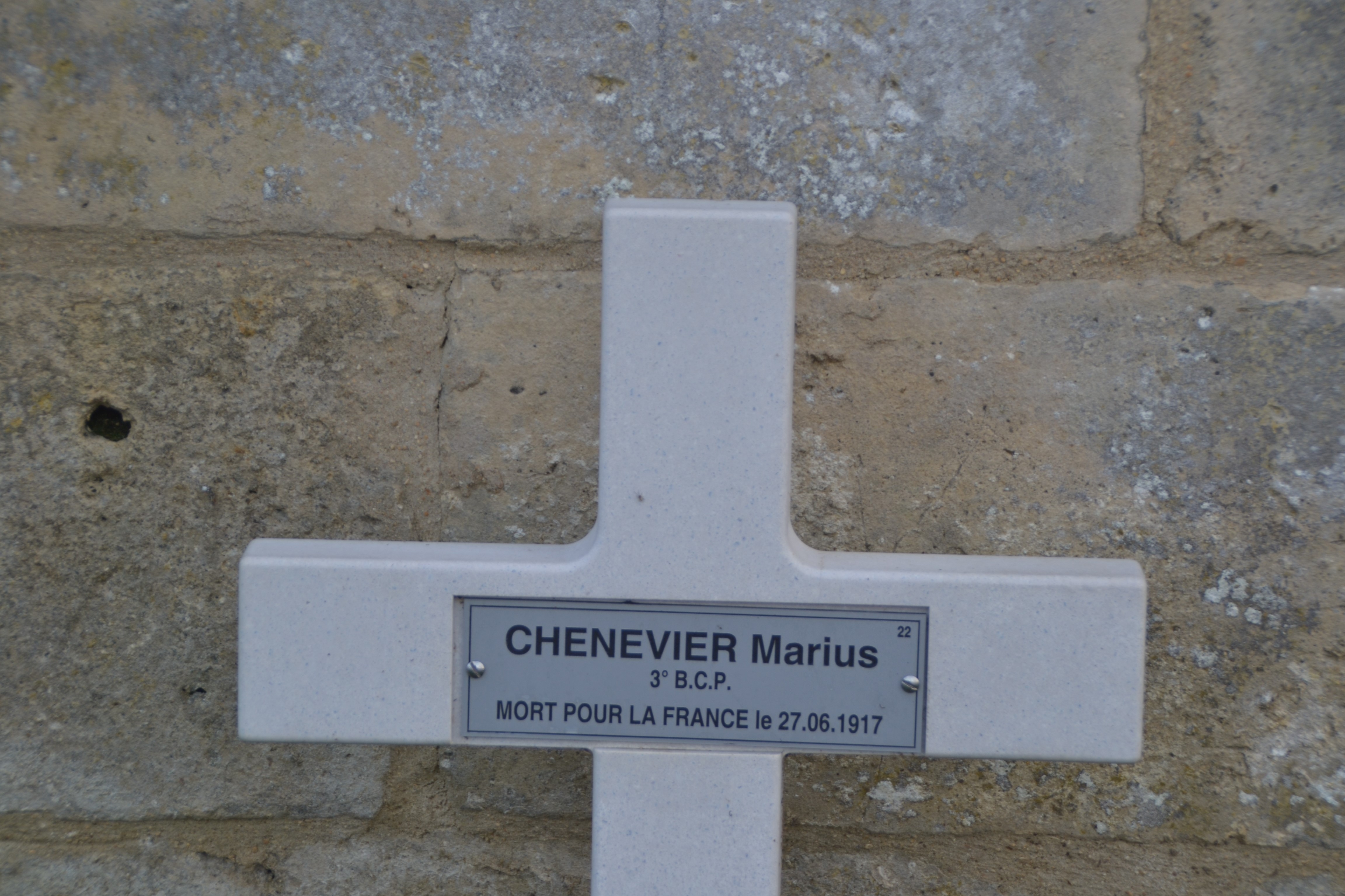 Chenevier Marius sépulture à Vénizel (Aisne)