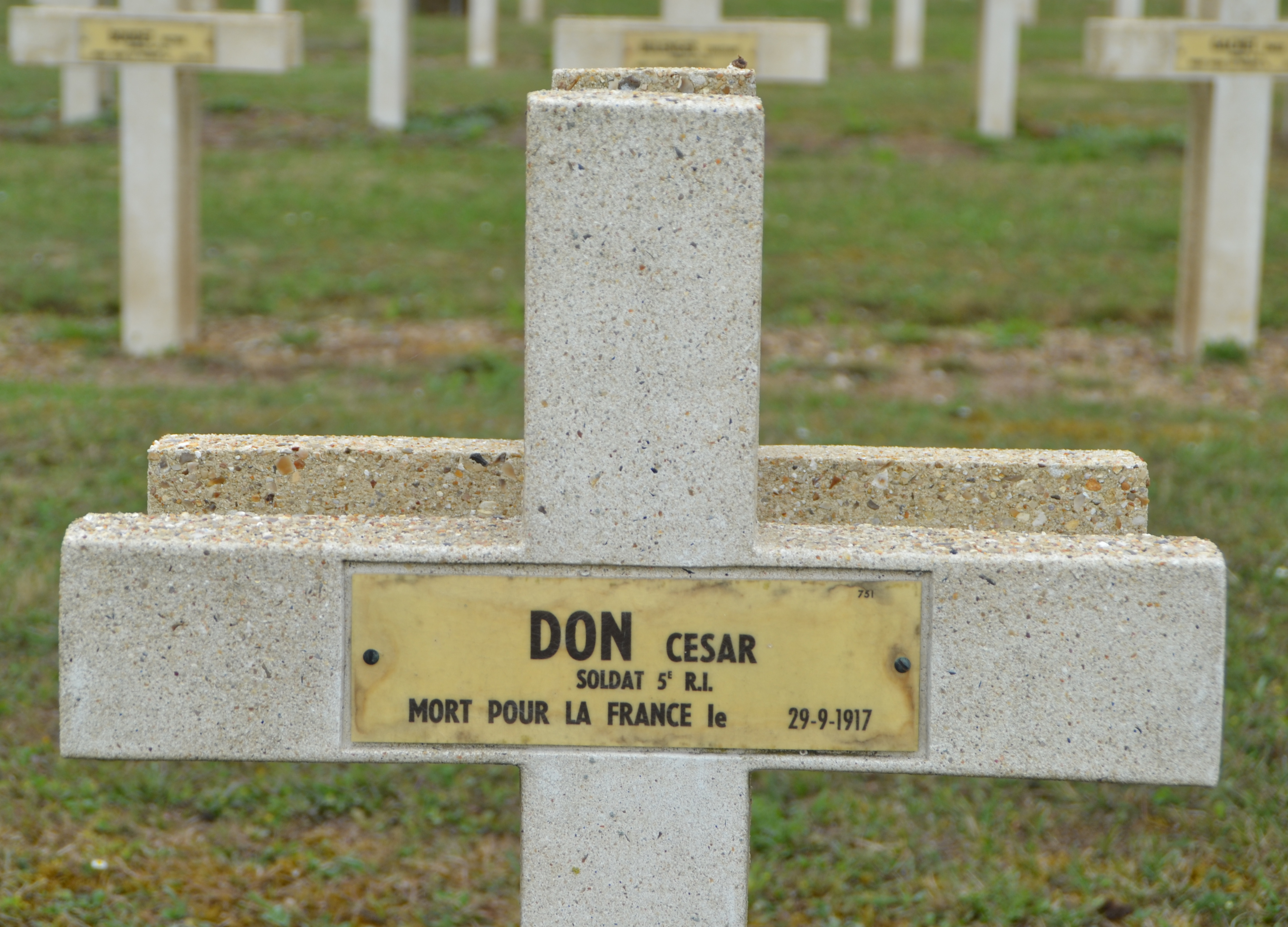 Don César sépulture à Soupir 2 (Aisne)