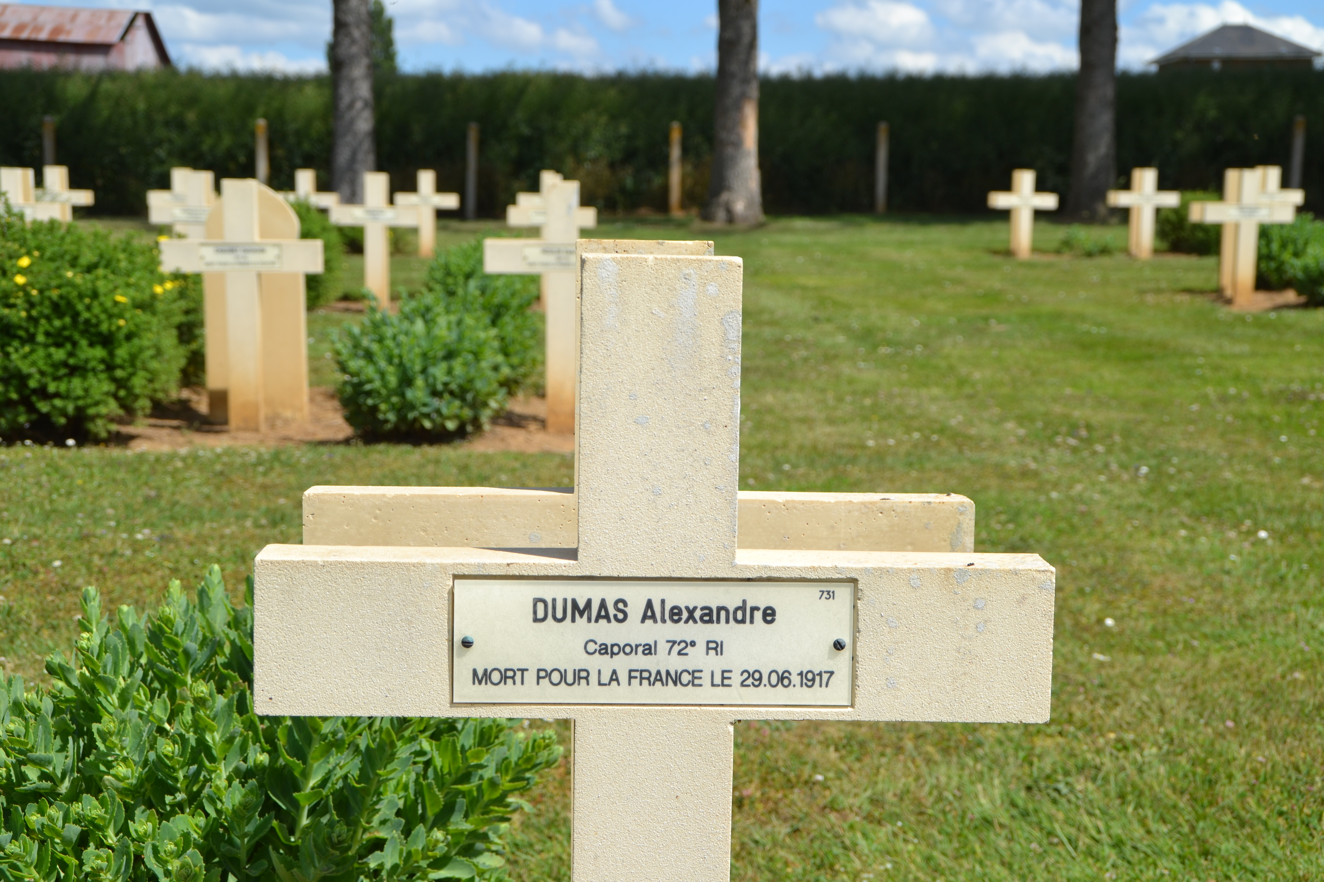 Dumas Alexandre sépulture à Cerny-en-Laonnois (Aisne)