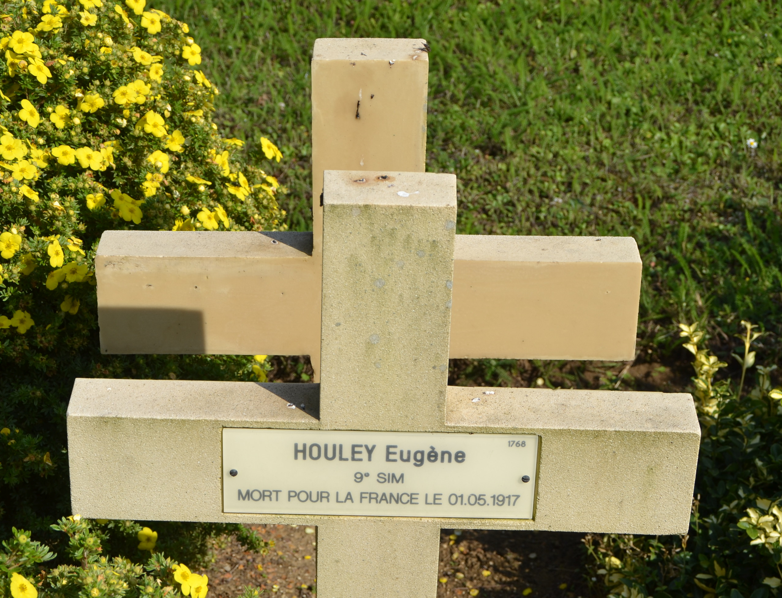 Houley Eugène sépulture à Cerny en Laonnois (Aisne)
