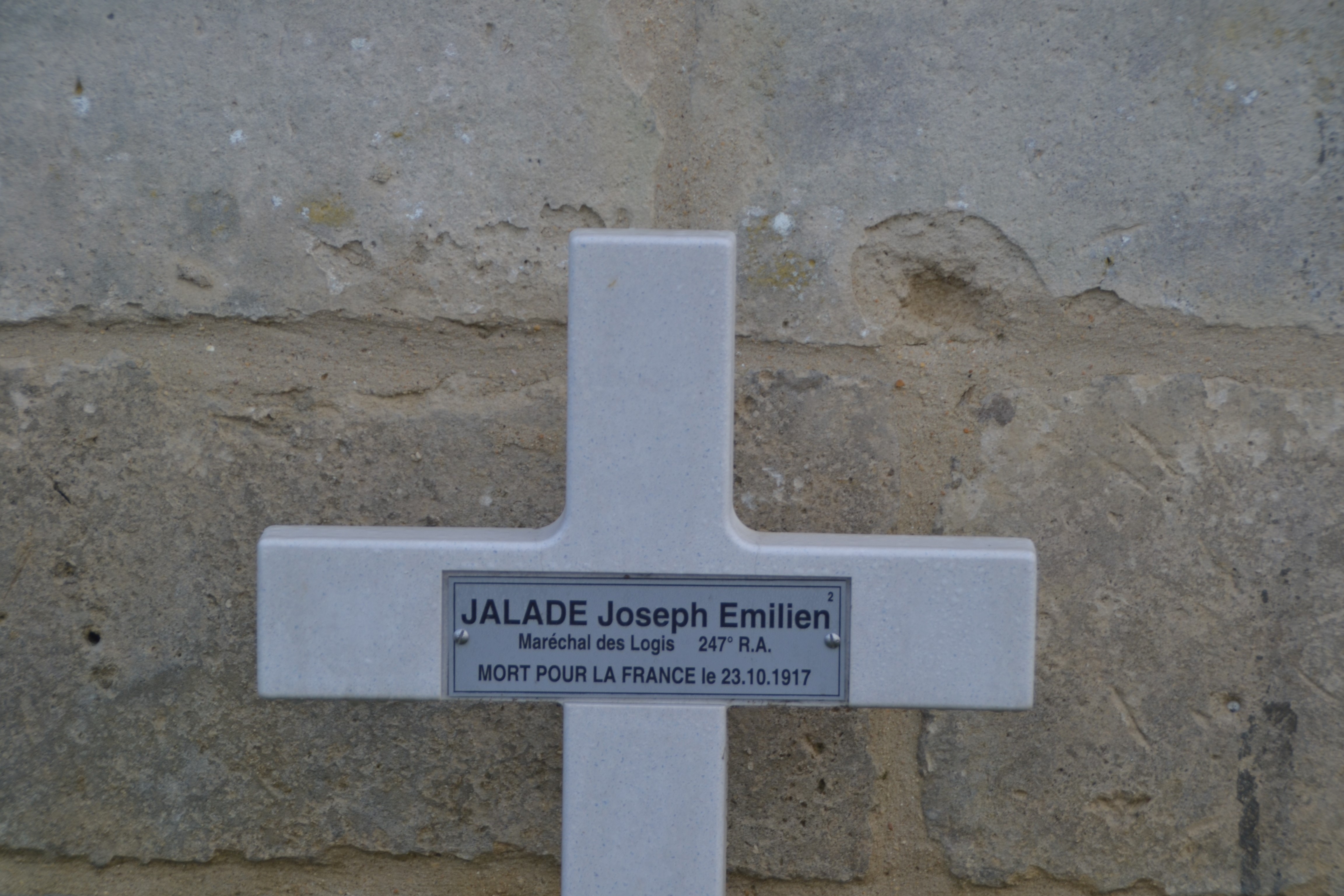 Jalade Joseph Emilien Marie sépulture à Vénizel (Aisne)