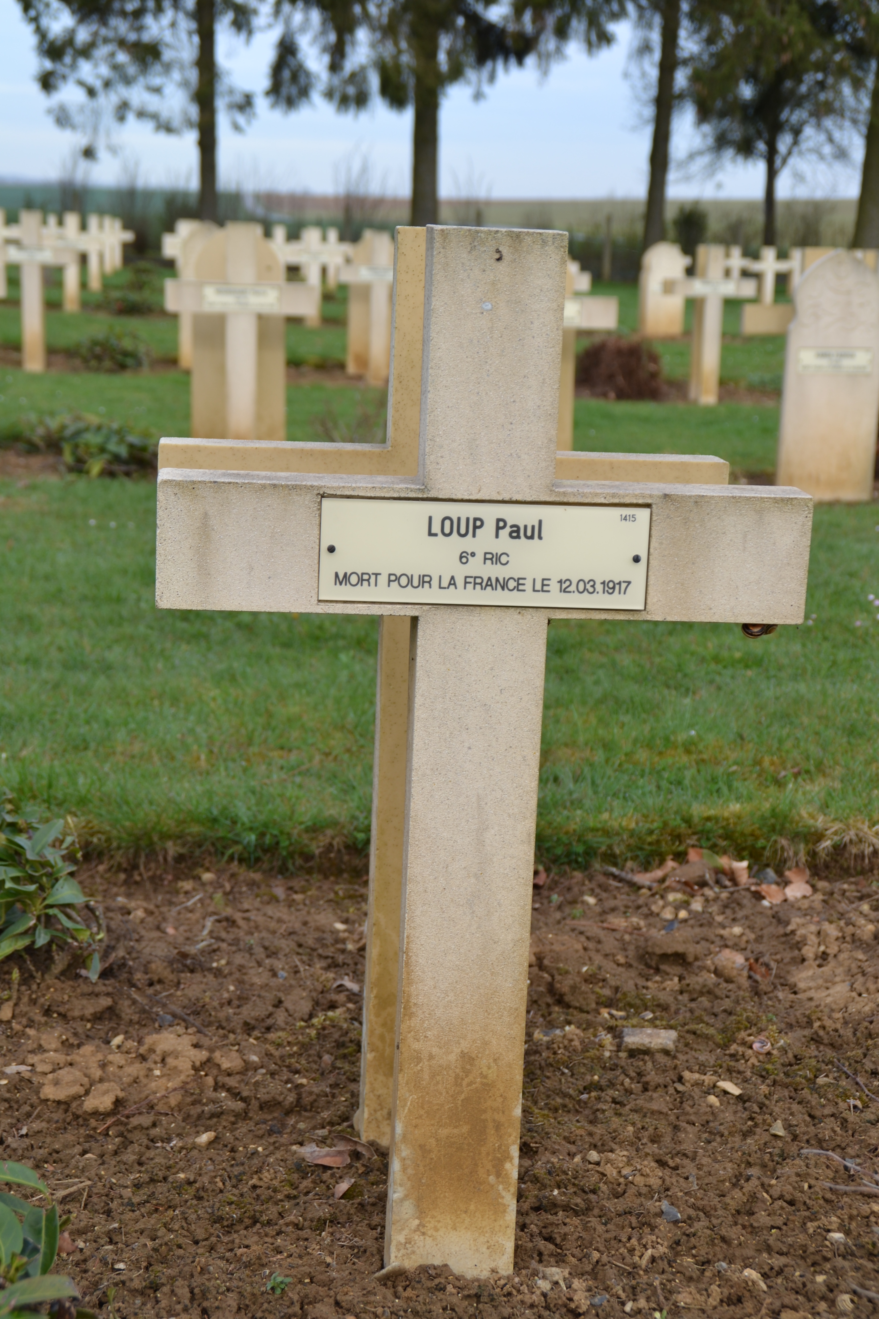 Loup Pierre Paul sépulture à Cerny en Laonnois 16/04/2013