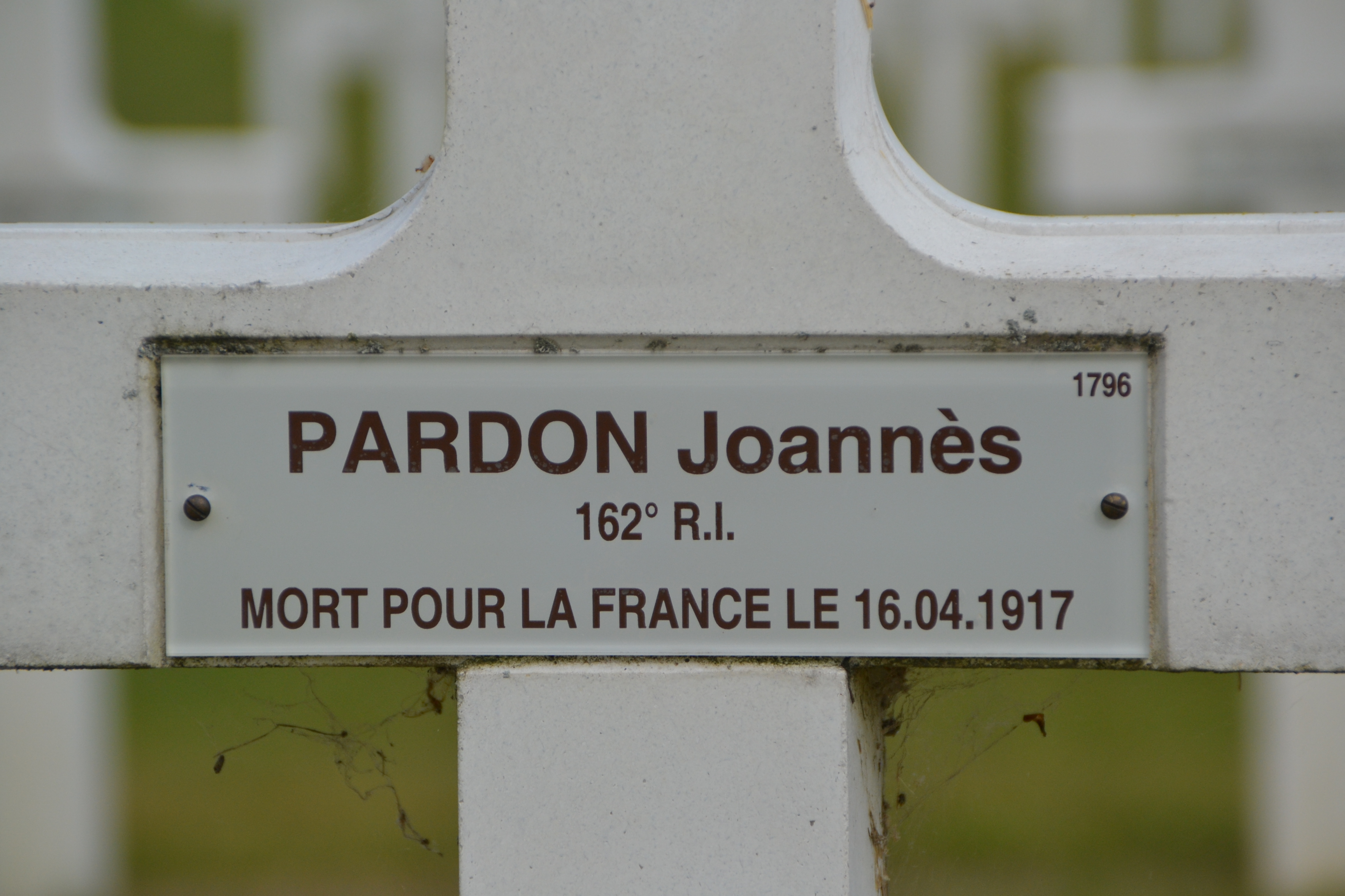 Pardon Joannès sépulture à Berry au Bac