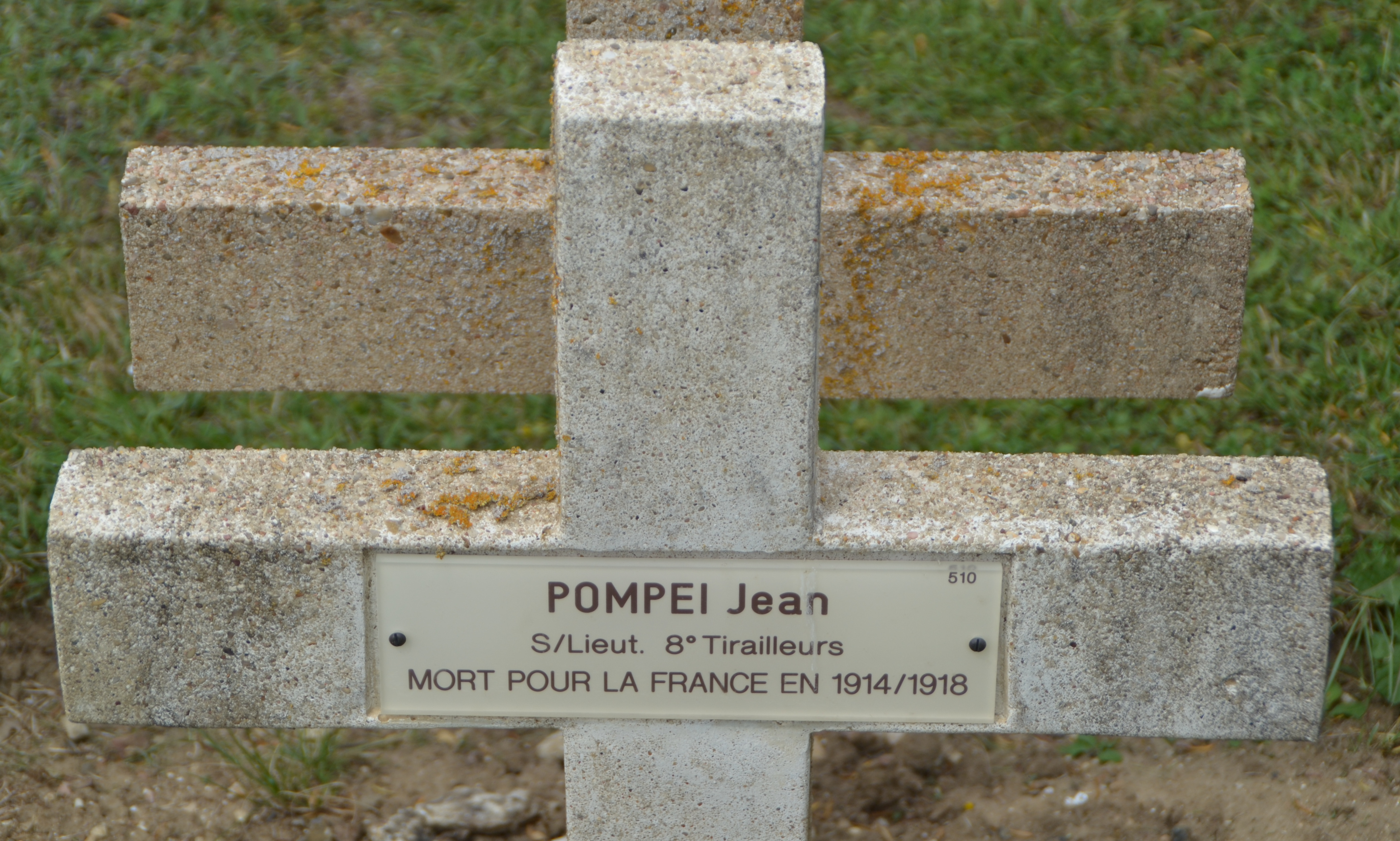 Pompei Jean sépulture à Soupir 1 (Aisne)