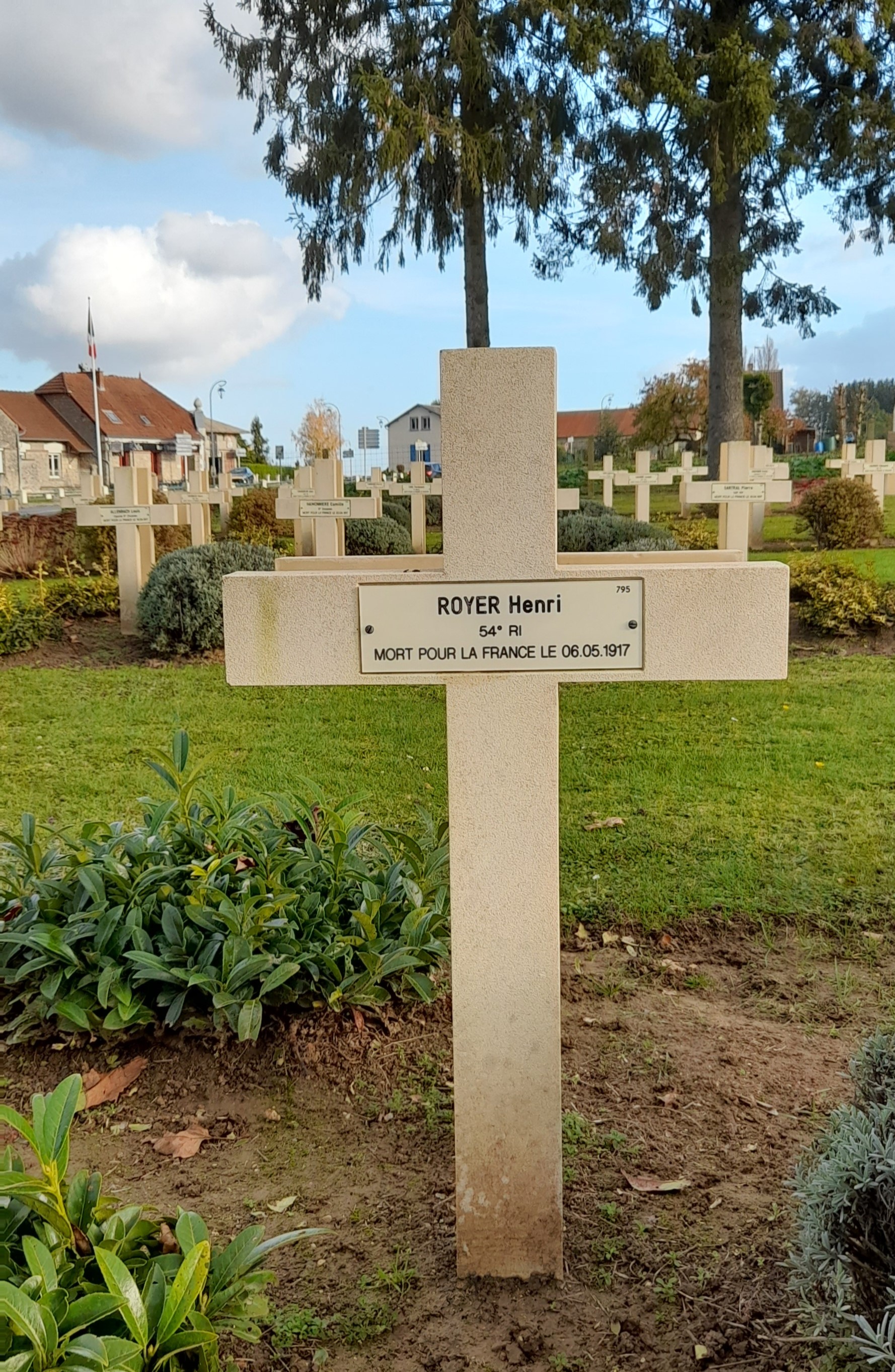 Royer Henri Auguste Benoît sépulture à Cerny en Laonnois 