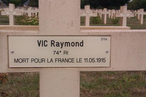 Vic Raymond, sépulture à Pontavert