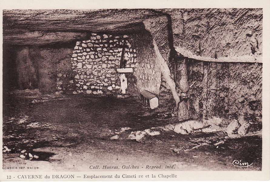 Caverne du Dragon - emplacement du cimetière et de la Chapelle