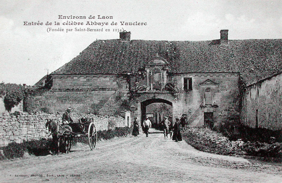 Vauclerc, entrée de l'abbaye vers 1907