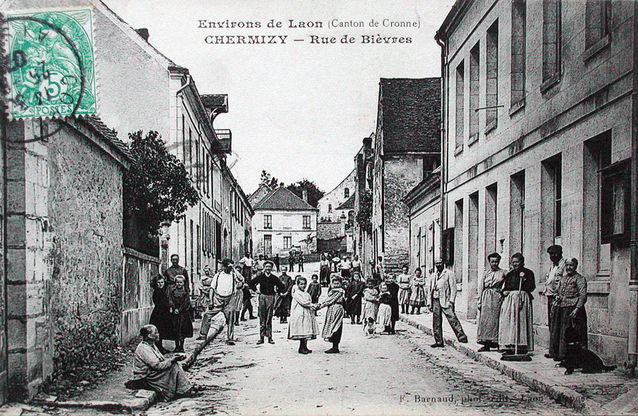 Chermizy, la rue de Bièvres vers 1907