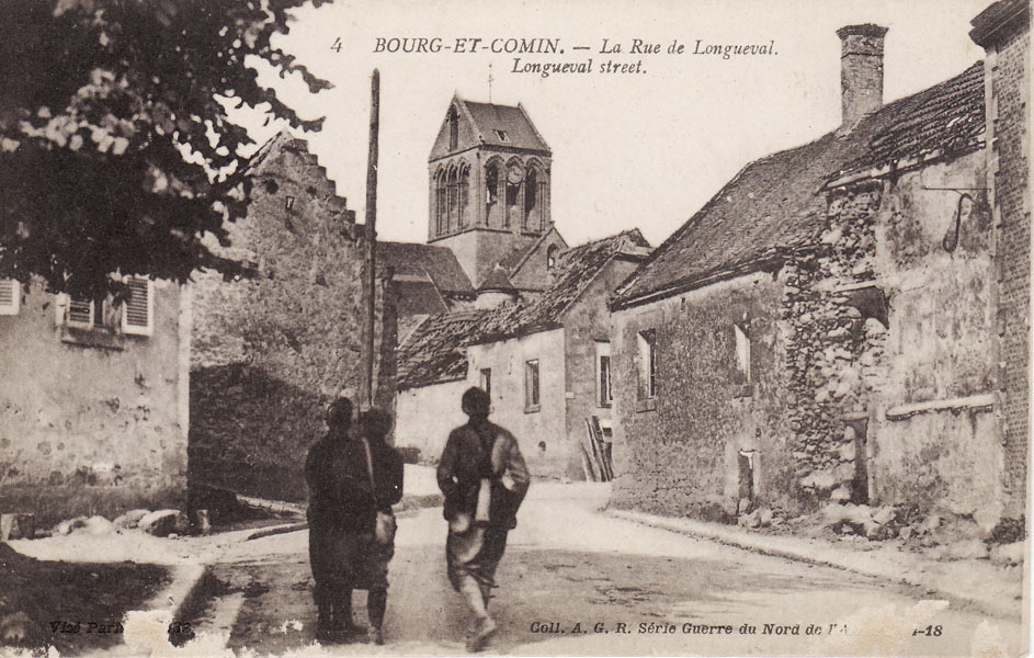 Bourg-et-Comin - la rue de Longueval