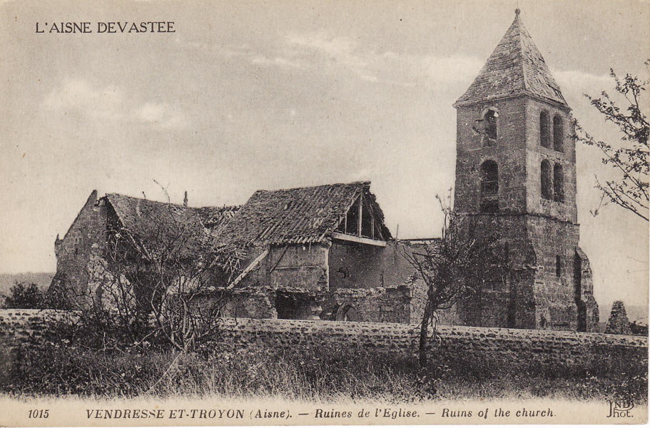 Ruines de l'église de Vendresse