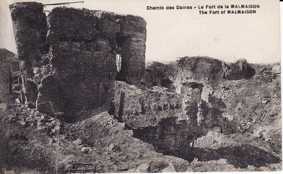 Le fort de la Malmaison en ruines
