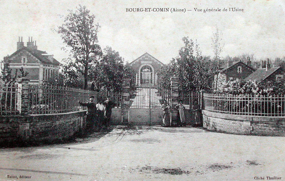 Bourg-et-Comin, entrée de l'usine hydraulique vers 1914
