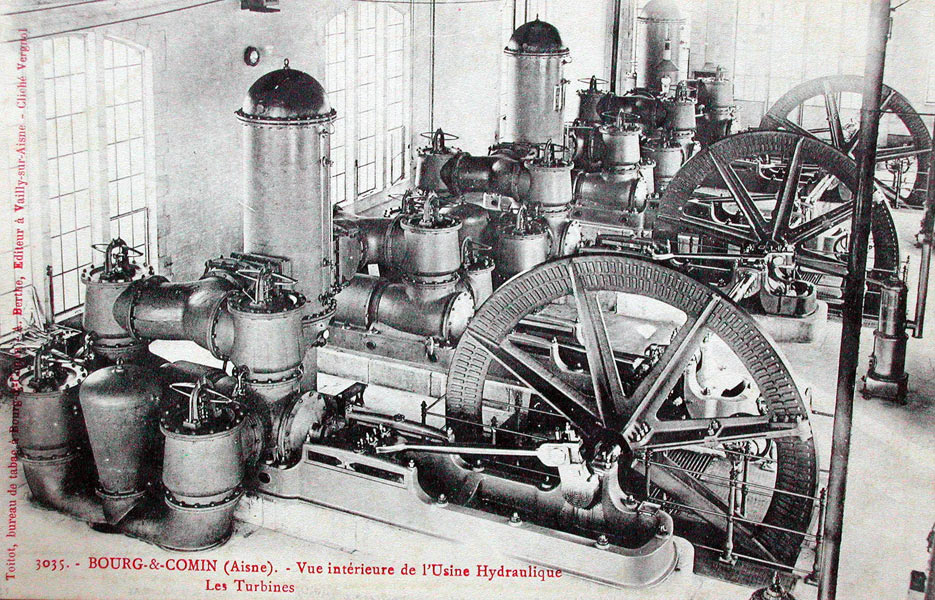 Bourg-et-Comin, l'intérieur de l'usine hydraulique vers 1911