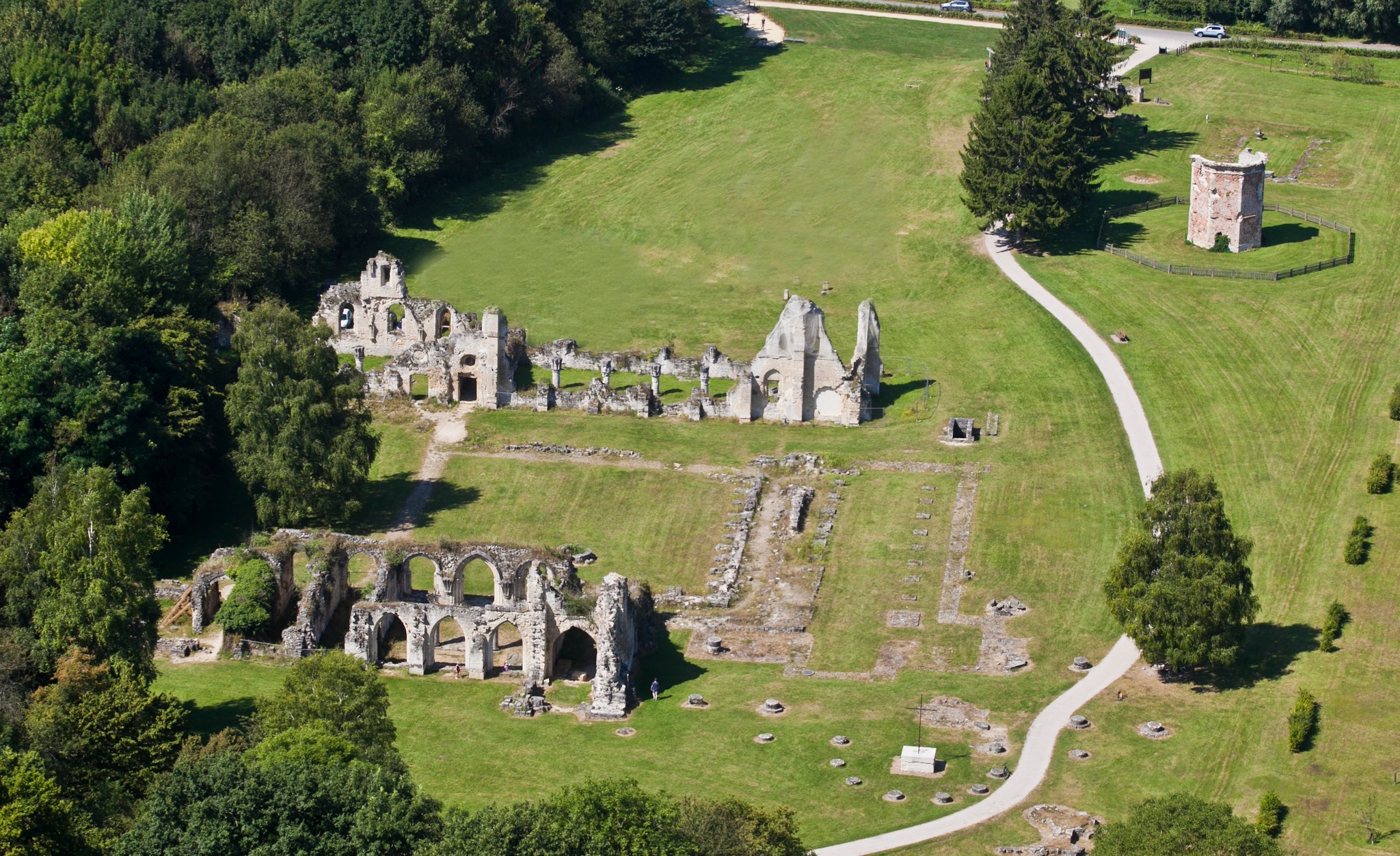 [ABBAYE DE VAUCLAIR]

Quelques places restantes pour la visite guidée "L'Abbaye de Vauclair, du Moyen-Âge à aujourd'hui" 🎟 du 24 août à 14h ! 

Réservation sur 📲 billetterie.chemindesdames.fr 

#abbayedevauclair #abbaye #ruines #bouconvillevauclair #chemindesdames #aisne #departementdelaisne #visiteguidee #ete #programmationestivale #moyenage #vestiges #patrimoine #patrimoineaxonais