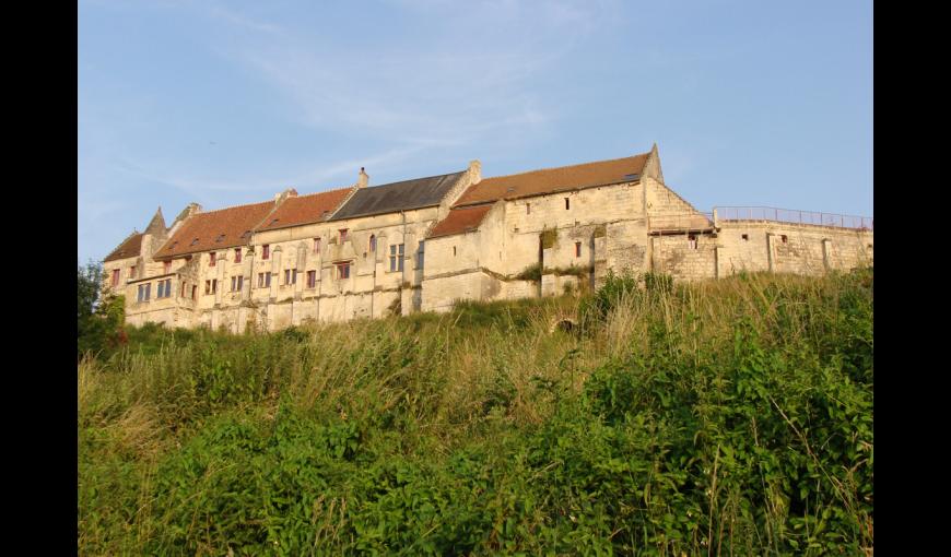 RESSONS-LE-LONG Chambres d'hôtes de la Ferme de la Montagne