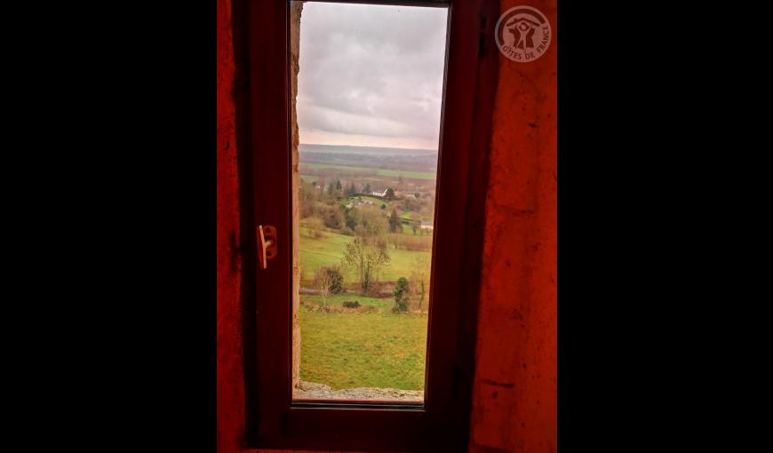 RESSONS-LE-LONG Gîte de La Ferme de la Montagne