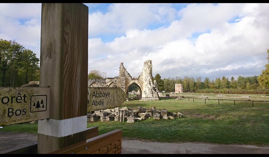 Abbaye de Vauclair < Aisne < Hauts-de-France