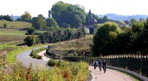 Vélos sur la voie verte de l'Ailette (Aisne)